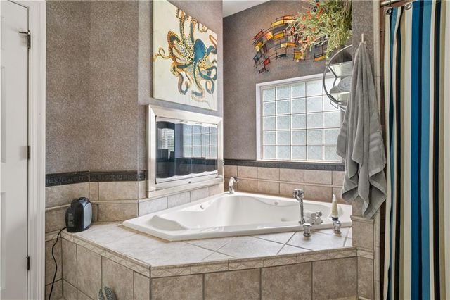 3800 St Andrews Loop N, Mobile, AL 36693