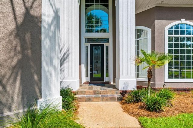 3800 St Andrews Loop N, Mobile, AL 36693