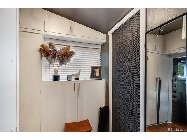4401 S Delaware St, Englewood, CO 80110
