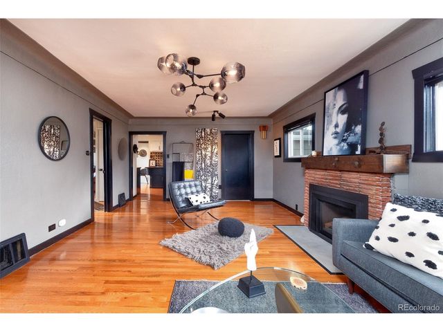 4401 S Delaware St, Englewood, CO 80110