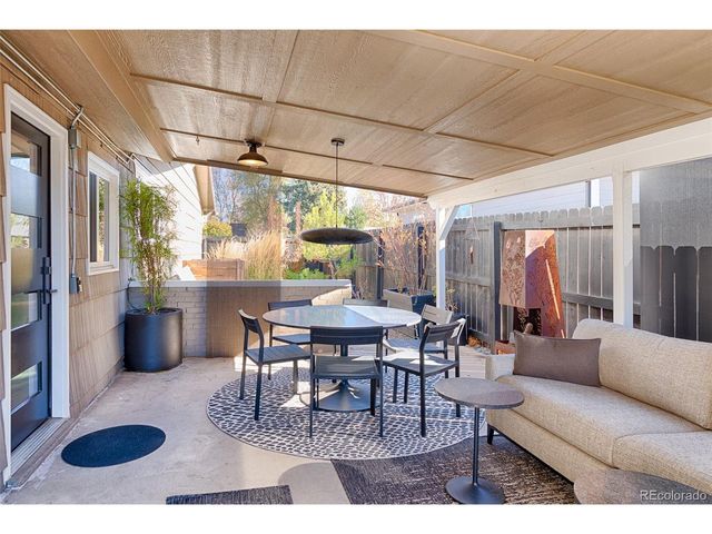 4401 S Delaware St, Englewood, CO 80110