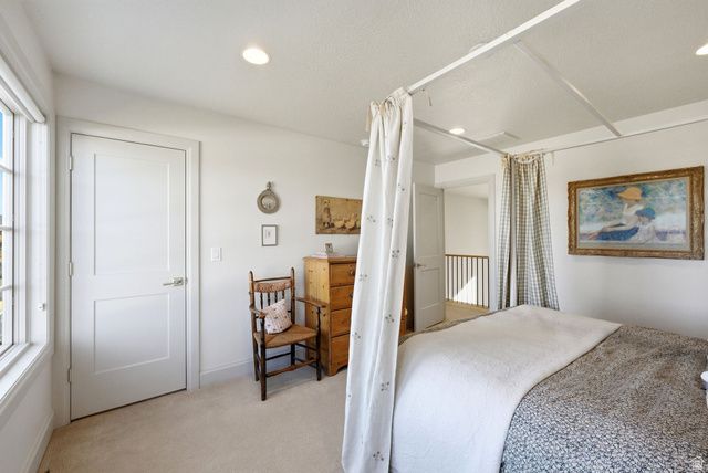 11382 S CANYON FALLS LN, Sandy, UT 84092
