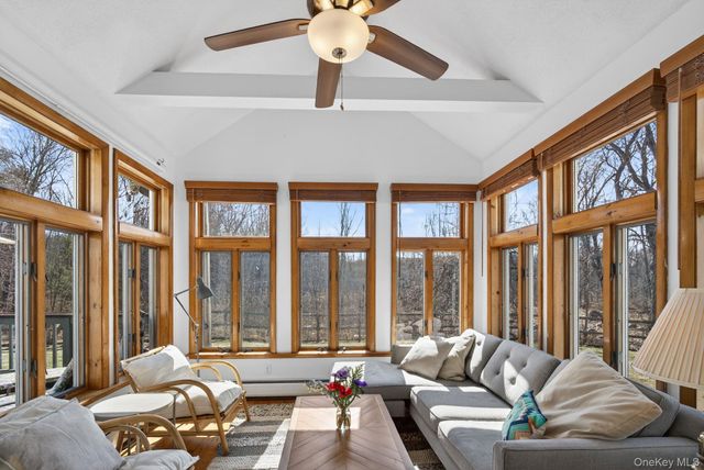 197 Hardenburgh Road, Ulster Park, NY 12487