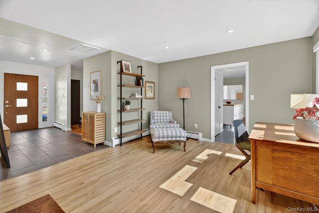 197 Hardenburgh Road, Ulster Park, NY 12487