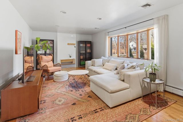 197 Hardenburgh Road, Ulster Park, NY 12487