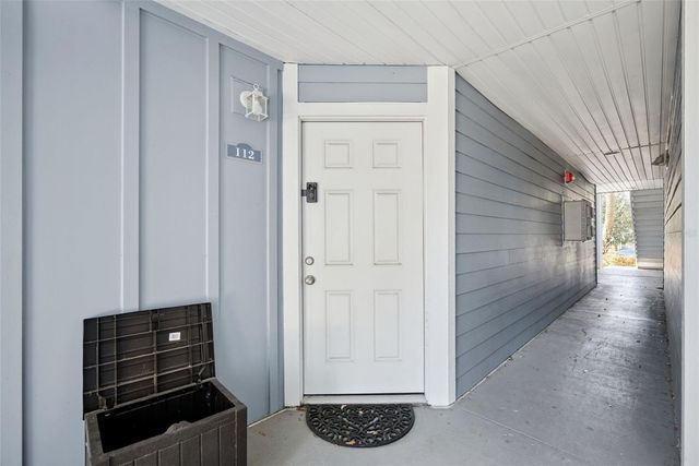 2592 GRASSY POINT DRIVE 112, Lake Mary, FL 32746