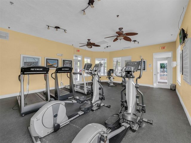 2592 GRASSY POINT DRIVE 112, Lake Mary, FL 32746