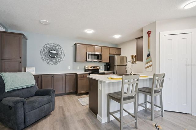 2592 GRASSY POINT DRIVE 112, Lake Mary, FL 32746