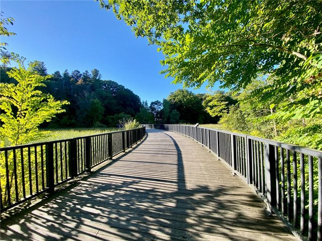 97 Vinton Road, Irondequoit, NY 14622