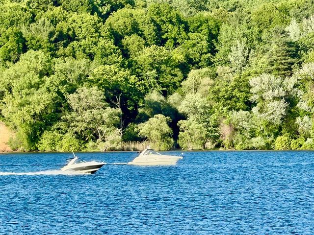 97 Vinton Road, Irondequoit, NY 14622