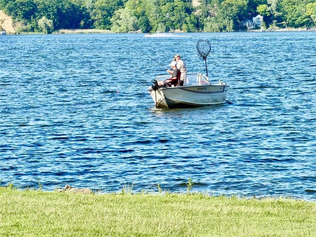 97 Vinton Road, Irondequoit, NY 14622