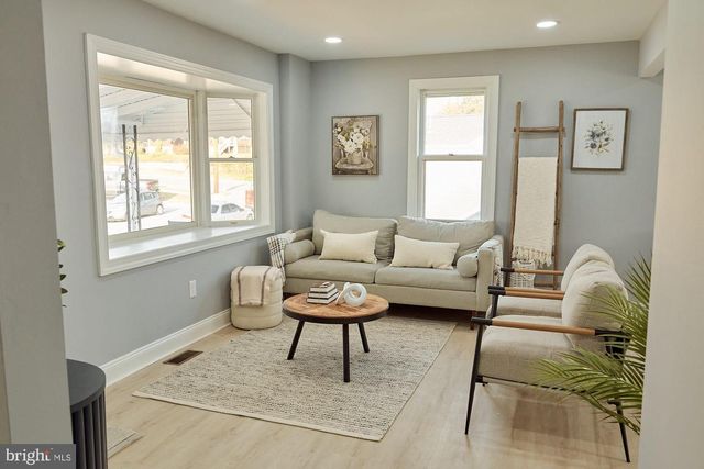 405 SEWARD AVE, Baltimore, MD 21225