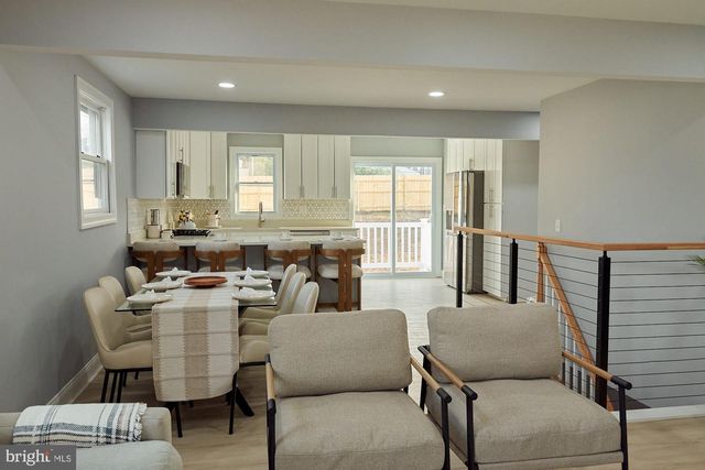 405 SEWARD AVE, Baltimore, MD 21225