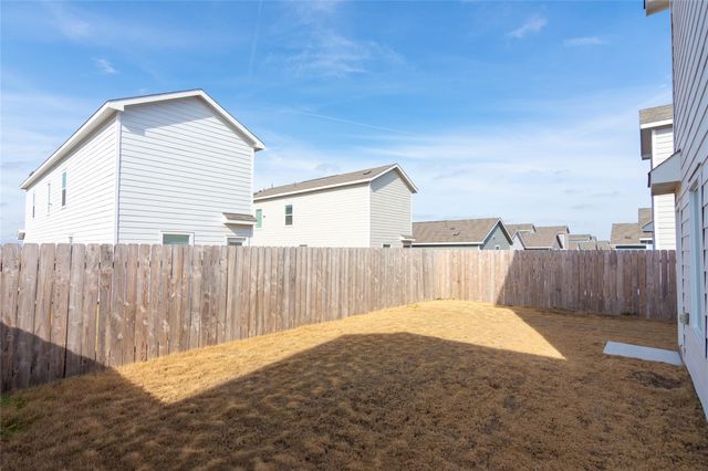 356 Marty Allen LOOP, Jarrell, TX 76537