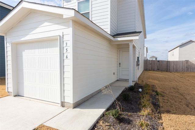 356 Marty Allen LOOP, Jarrell, TX 76537