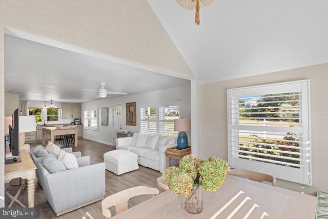 10317 GOLF COURSE RD, Ocean City, MD 21842