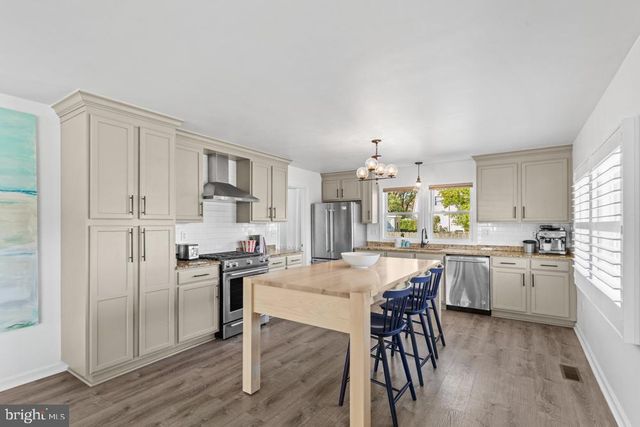 10317 GOLF COURSE RD, Ocean City, MD 21842