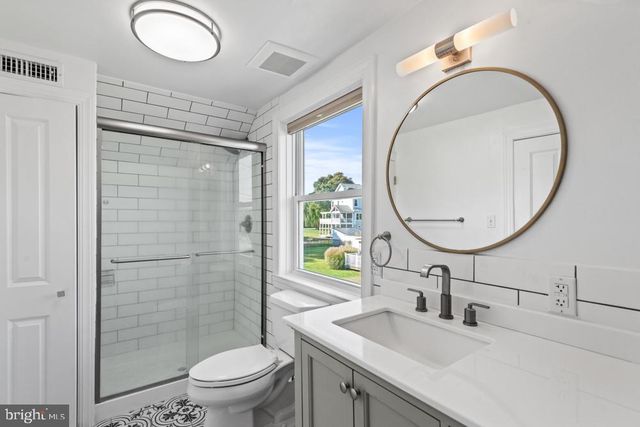 10317 GOLF COURSE RD, Ocean City, MD 21842