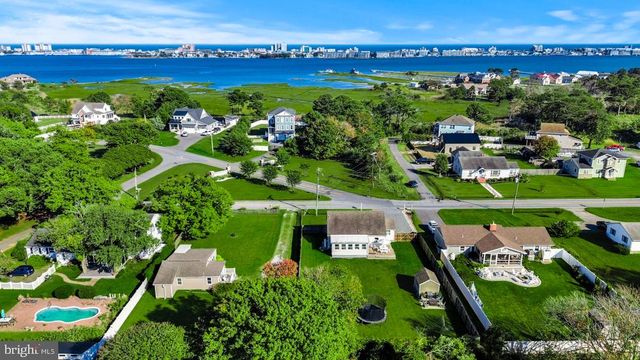 10317 GOLF COURSE RD, Ocean City, MD 21842