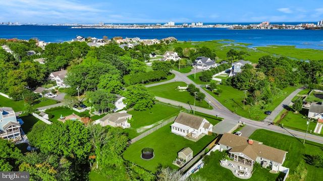 10317 GOLF COURSE RD, Ocean City, MD 21842