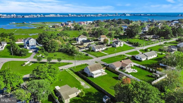 10317 GOLF COURSE RD, Ocean City, MD 21842