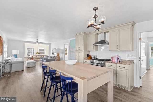 10317 GOLF COURSE RD, Ocean City, MD 21842