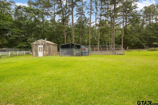 20994 State Highway 110 N, Troup, TX 75789