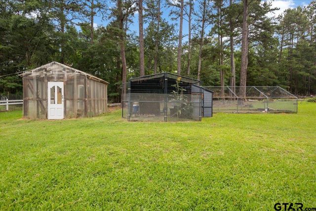 20994 State Highway 110 N, Troup, TX 75789