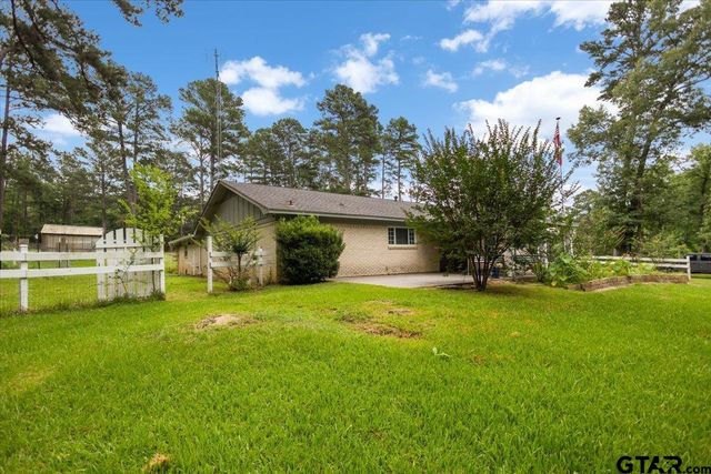 20994 State Highway 110 N, Troup, TX 75789