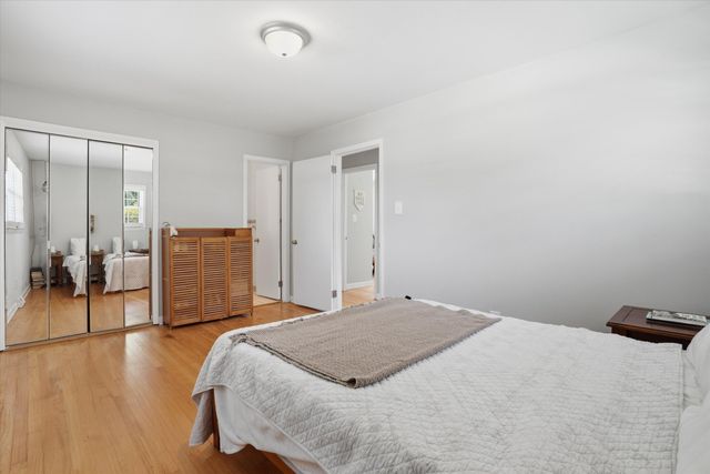 1246 Honeysuckle Lane, Charleston, SC 29412