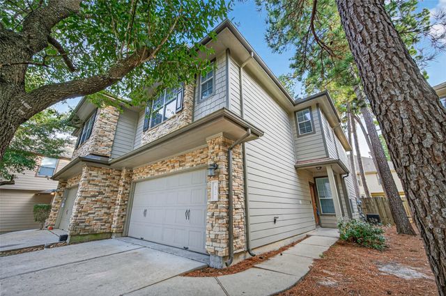 31 Wickerdale Place, The Woodlands, TX 77382