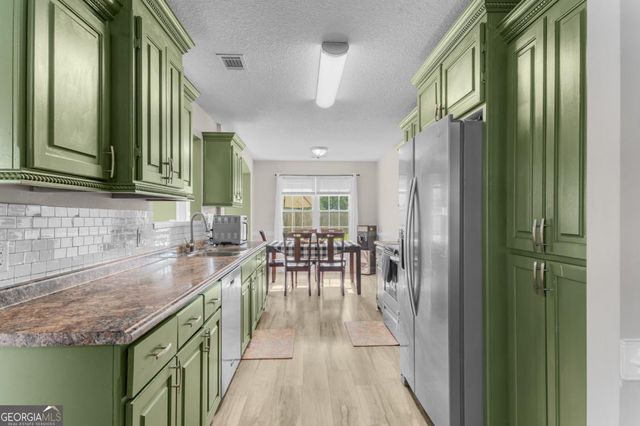162 NE Mancey Garrason Loop, Ludowici, GA 31316