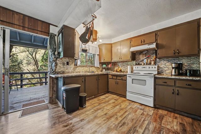 18222 Fiddletown Rd, Fiddletown, CA 95629