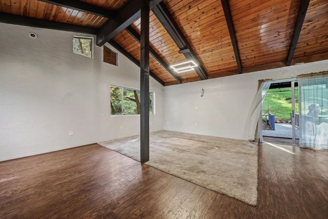 18222 Fiddletown Rd, Fiddletown, CA 95629