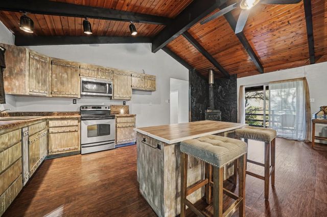 18222 Fiddletown Rd, Fiddletown, CA 95629