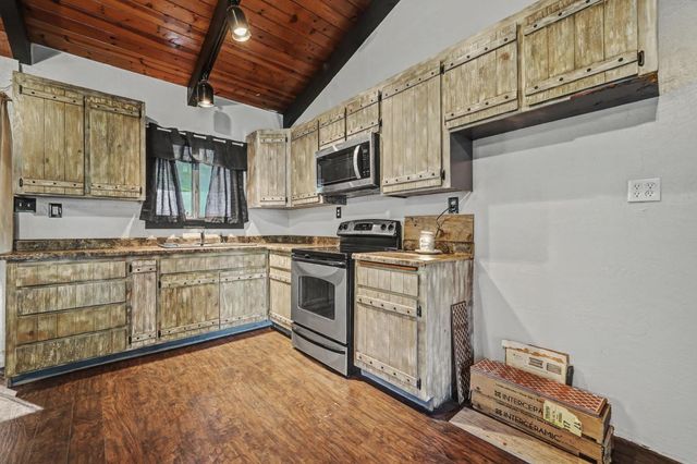 18222 Fiddletown Rd, Fiddletown, CA 95629