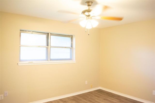 2309 Cedar Street, Pearland, TX 77581
