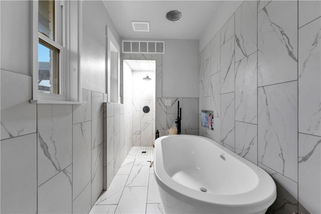 1003 W Price Lane, Rogers, AR 72758