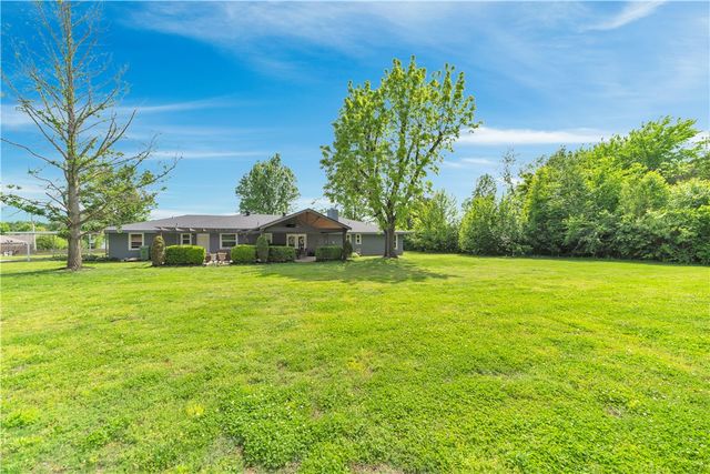 1003 W Price Lane, Rogers, AR 72758