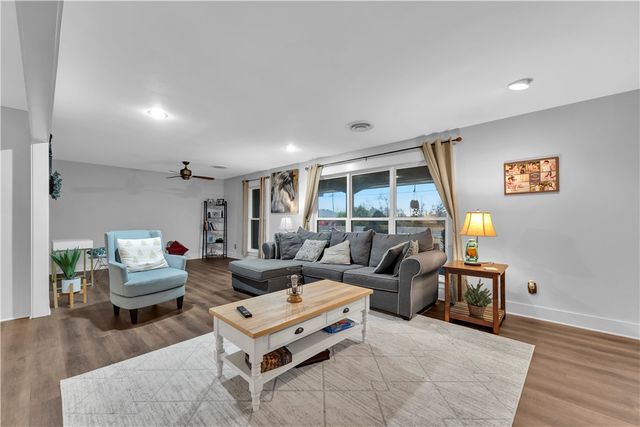 1003 W Price Lane, Rogers, AR 72758