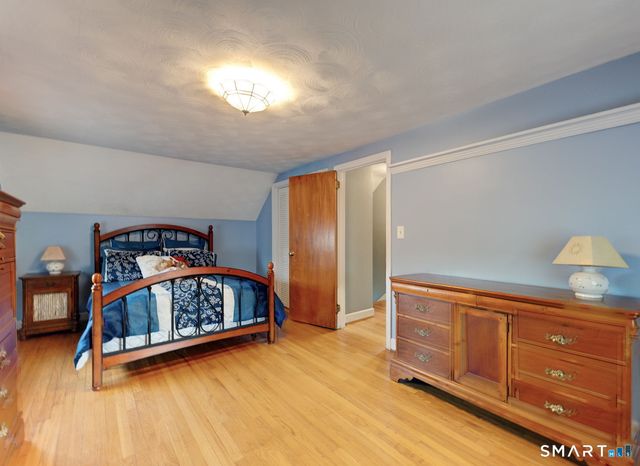 28 Berldale Avenue, Berlin, CT 06037