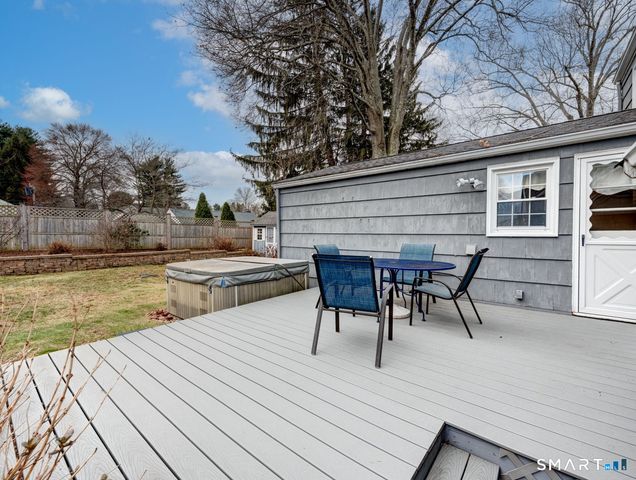 28 Berldale Avenue, Berlin, CT 06037