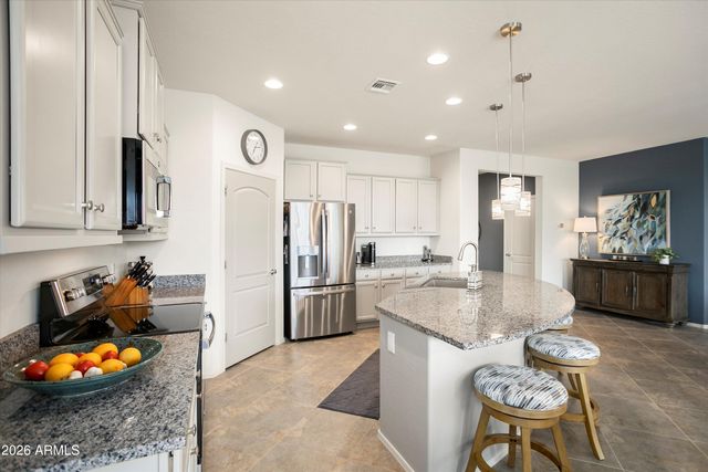 26172 W ROSEMONTE Drive, Buckeye, AZ 85396