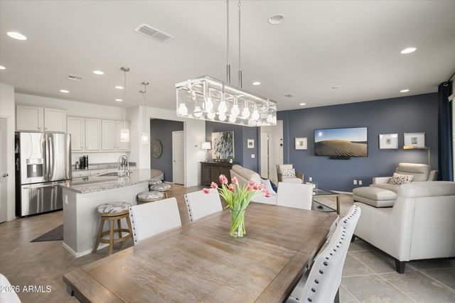 26172 W ROSEMONTE Drive, Buckeye, AZ 85396