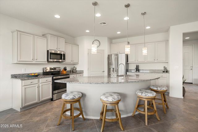 26172 W ROSEMONTE Drive, Buckeye, AZ 85396