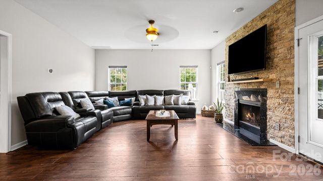 2001 Choke Berry Way, Waxhaw, NC 28173