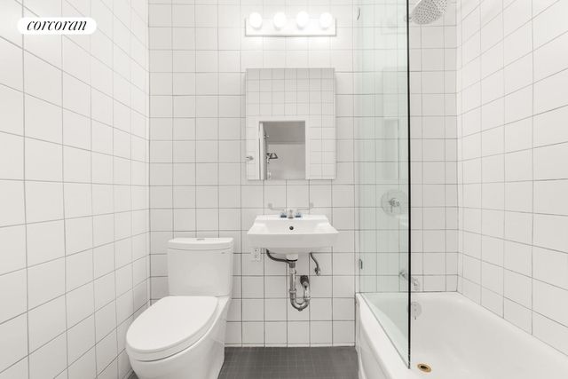 80 La Salle St Apt 2E, New York City, NY 10027