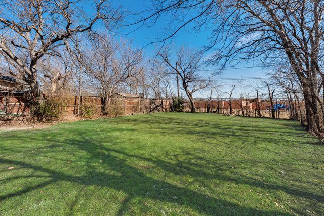 3775 Castleman Street, Fort Worth, TX 76119