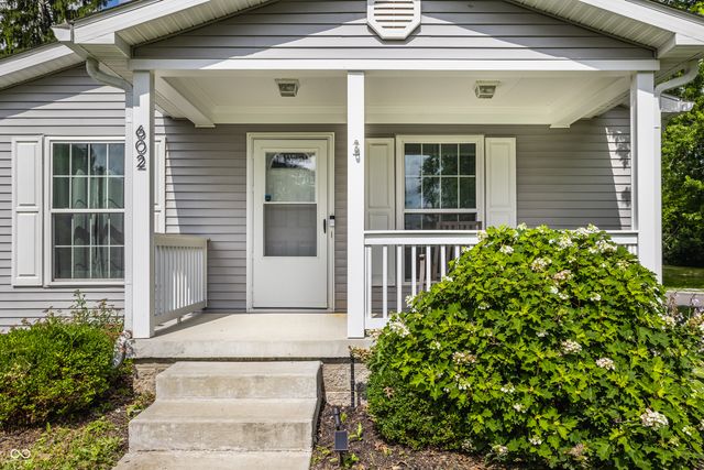 602 S Main Street, Whitestown, IN 46075
