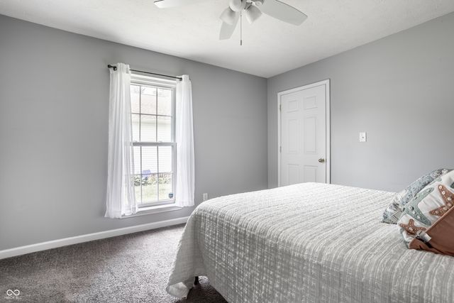 602 S Main Street, Whitestown, IN 46075